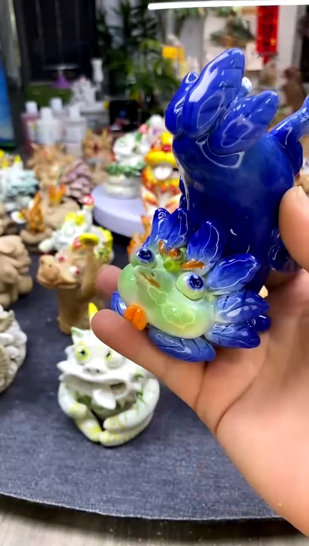 陶瓷西***鬼绿脸凤雏摆件