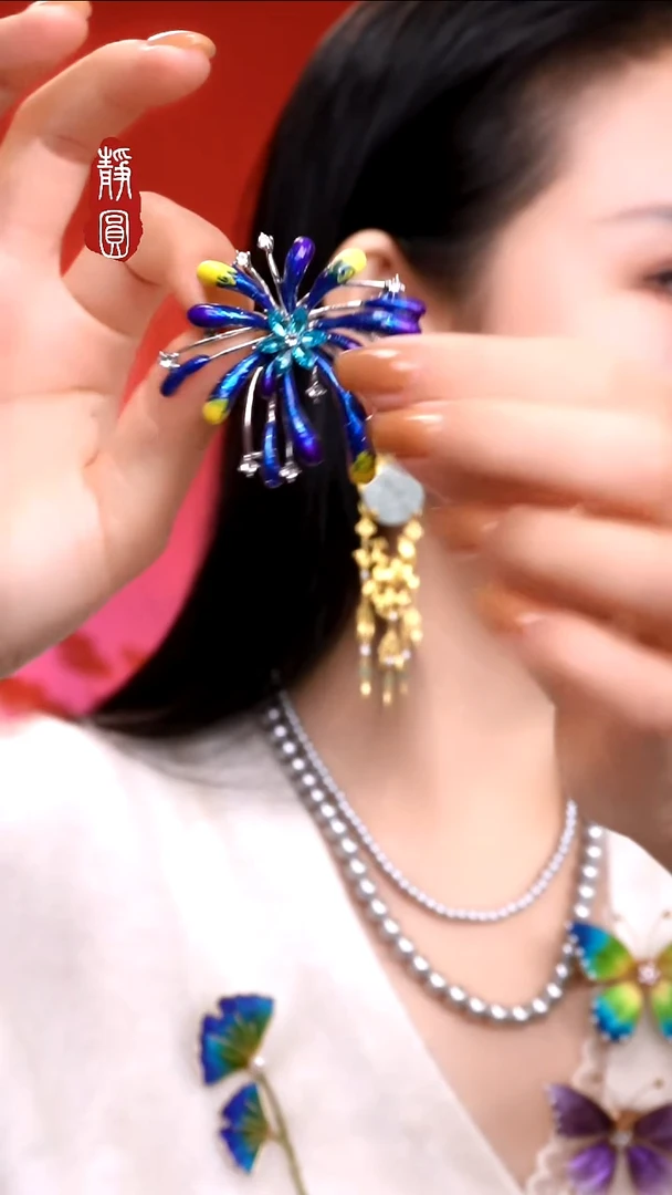 织绣手工非遗苏绣【烟花胸针】