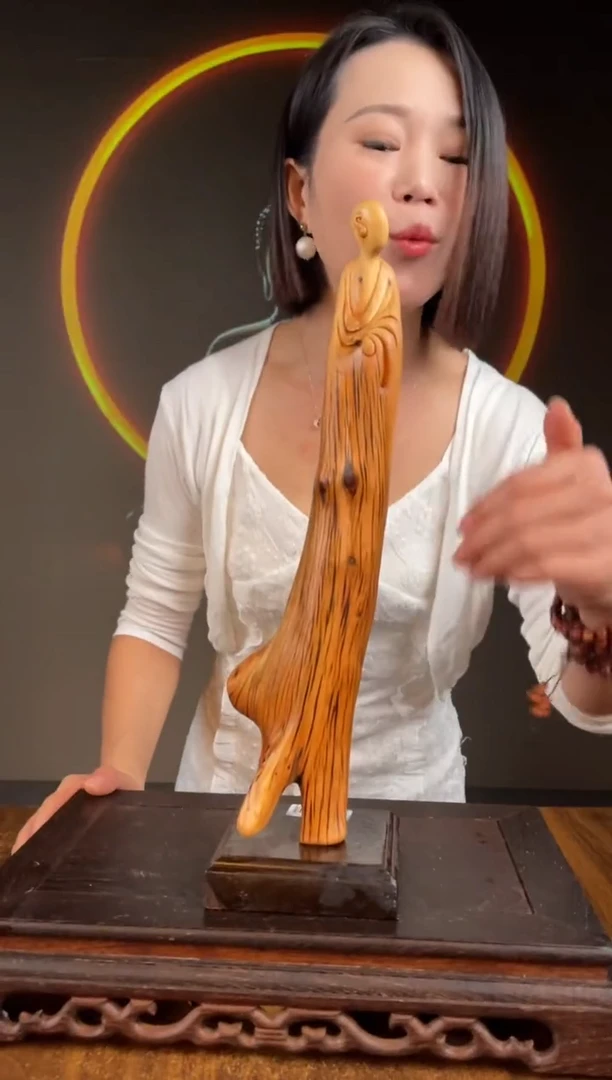 柏木（崖柏）手工摆件,先抢先得! 编号:56