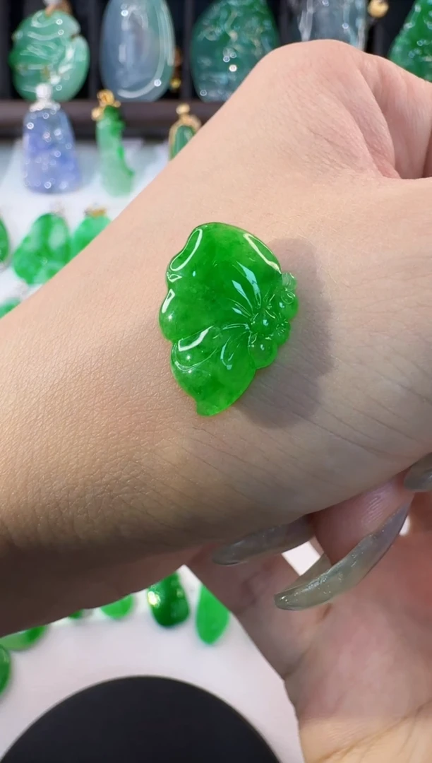 颈饰未镶嵌翡翠缅甸A货翡翠