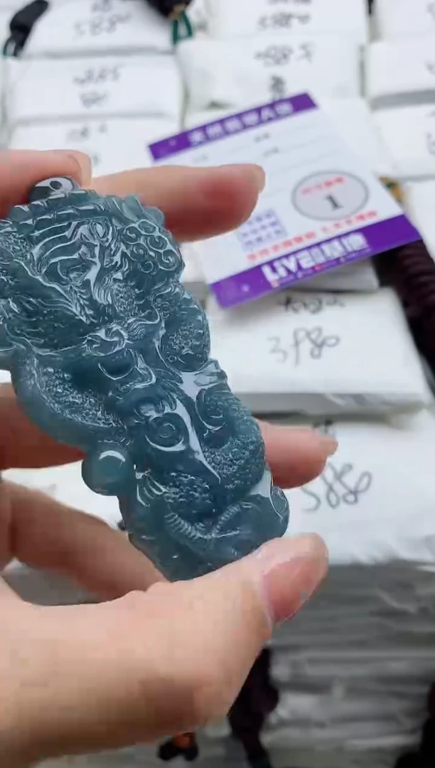 颈饰未镶嵌翡翠8