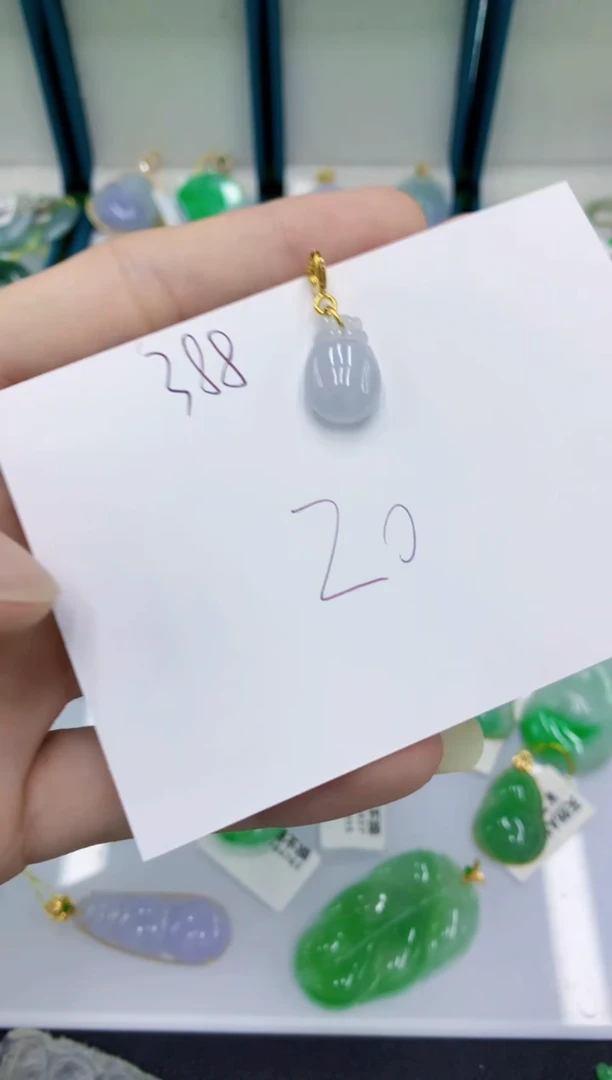 翡翠未镶嵌颈饰111111