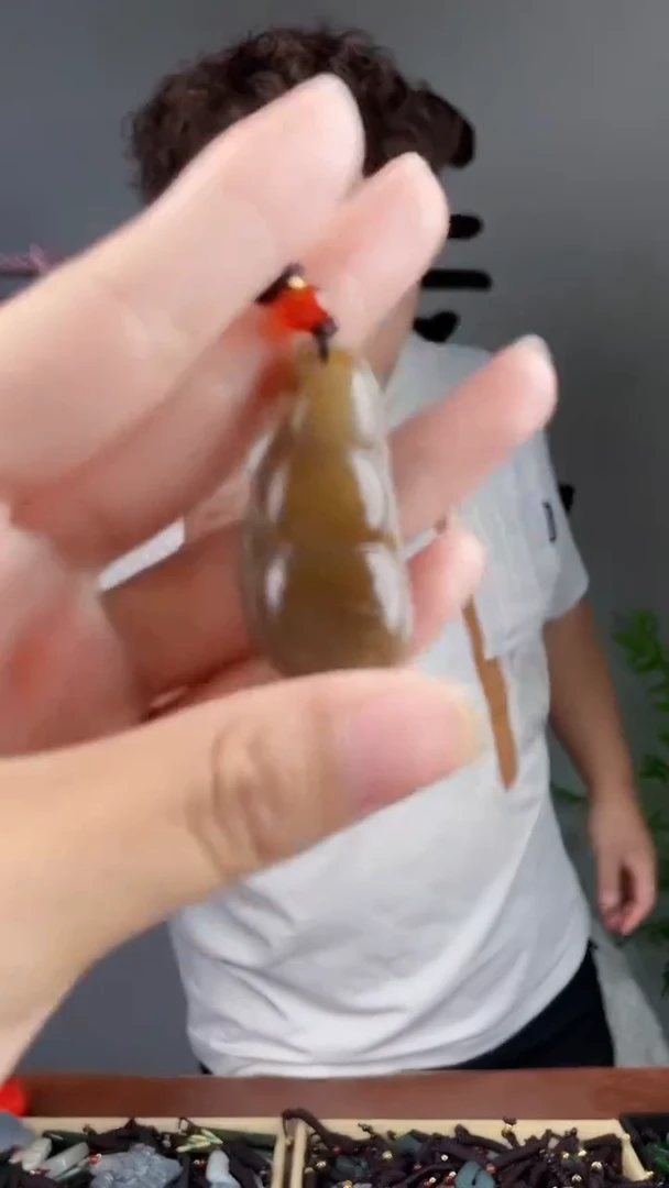 和田玉未镶嵌颈饰拍一发一，多样性发货
