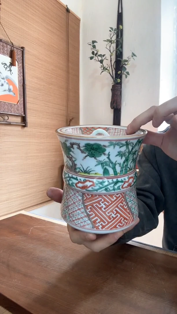 【闪购商品】杯中古品个别存有岁月痕迹，谨慎下单哦~