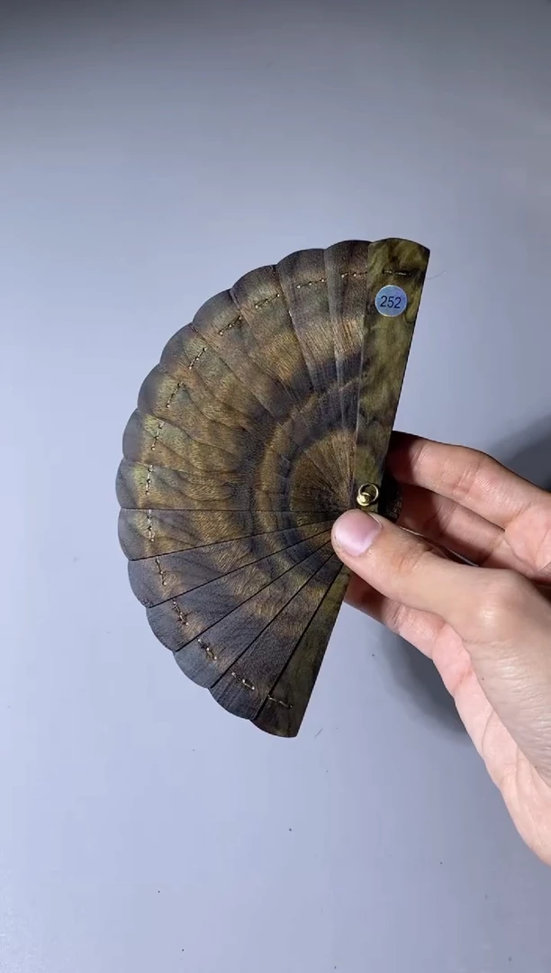 【闪购商品】金丝楠木雕252号10cm阴沉金丝楠迷你扇