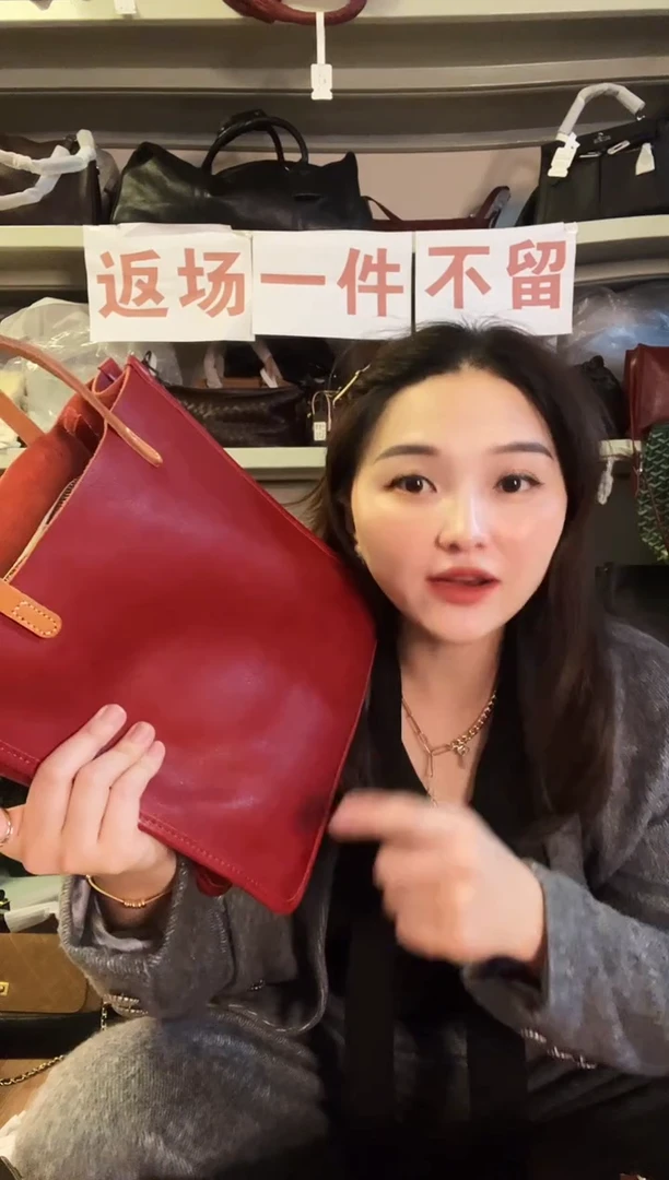 小牛皮（革）高端订制时尚百搭女士 手提 腋下 斜跨包