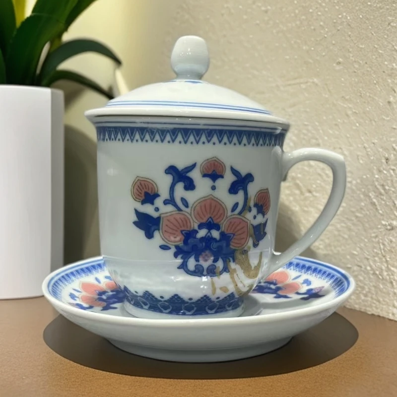 lot8817 567花纹陶瓷盖杯/云南典藏