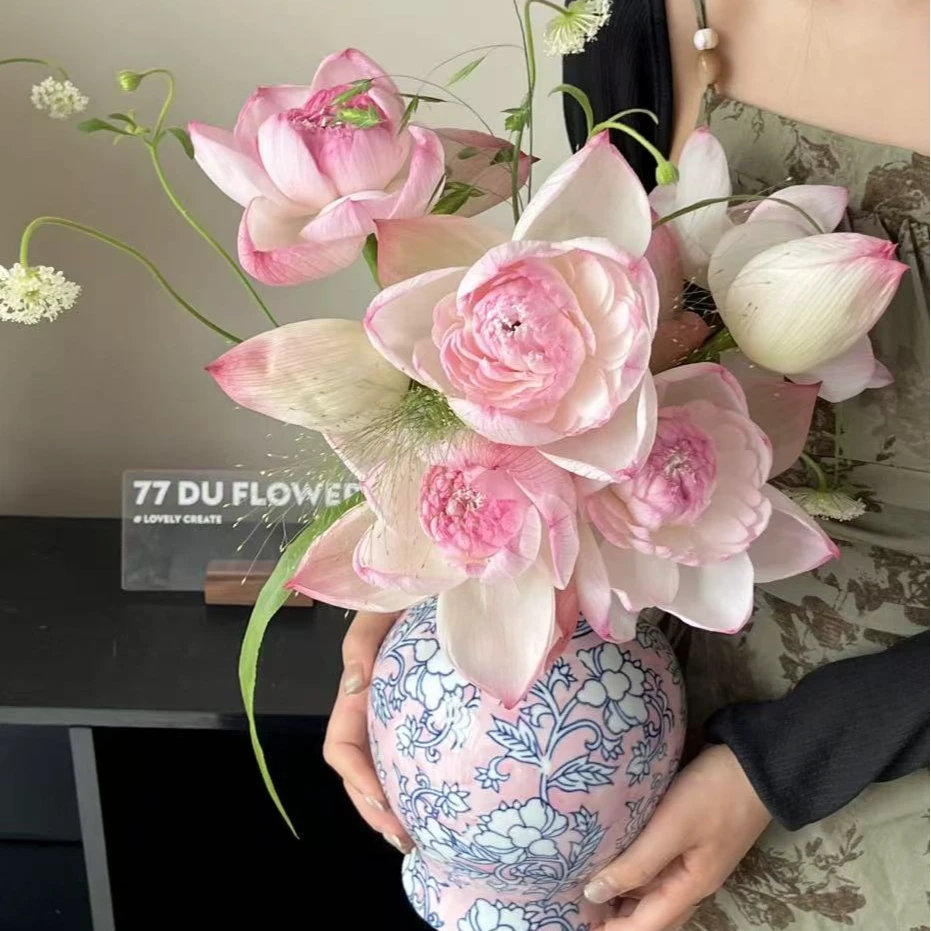 【顺丰空运明日达】重瓣荷花 巨无霸 当天现采现发 应季鲜花 同城速运