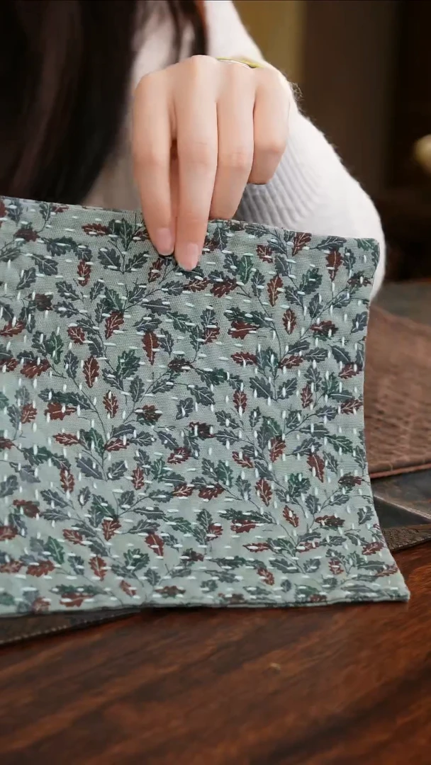 【闪购商品】织绣密密缝正方形杯垫小号花色