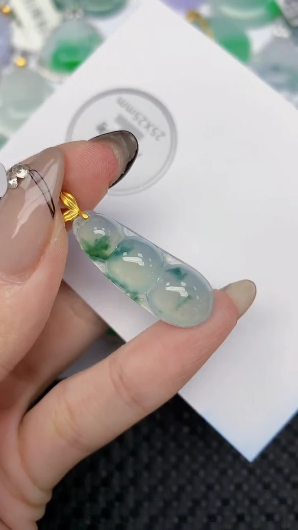 颈饰18K金镶嵌翡翠天然缅甸翡翠a货百元以上9元证书费自理