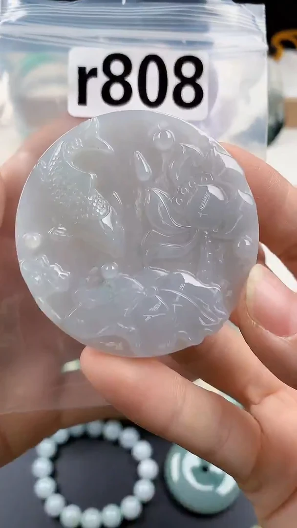 颈饰未镶嵌翡翠天然翡翠吊坠挂件