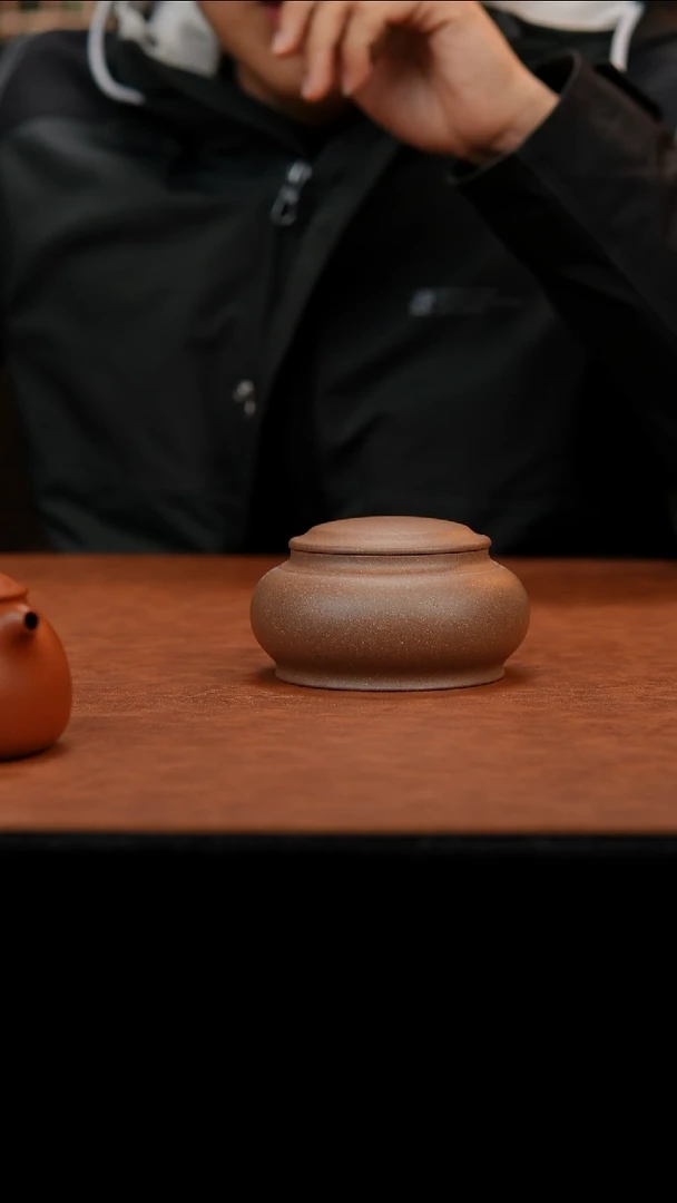 茶壶紫砂紫砂梨皮老段茶叶罐