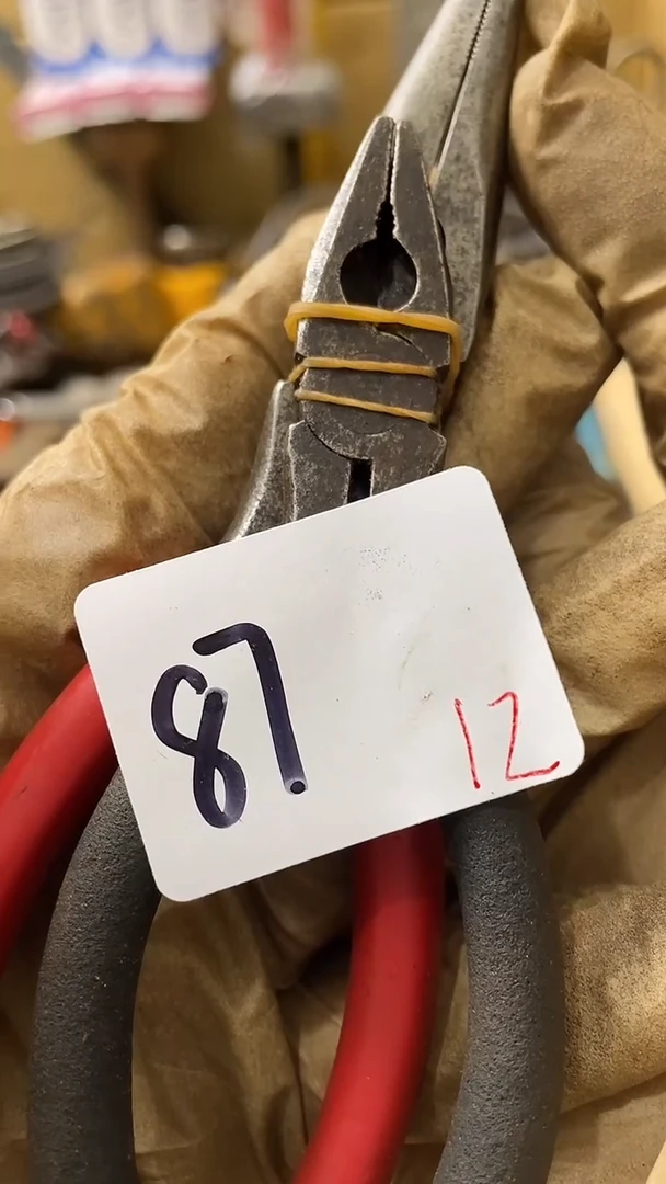 司*兄家用五金工具钳子两个87