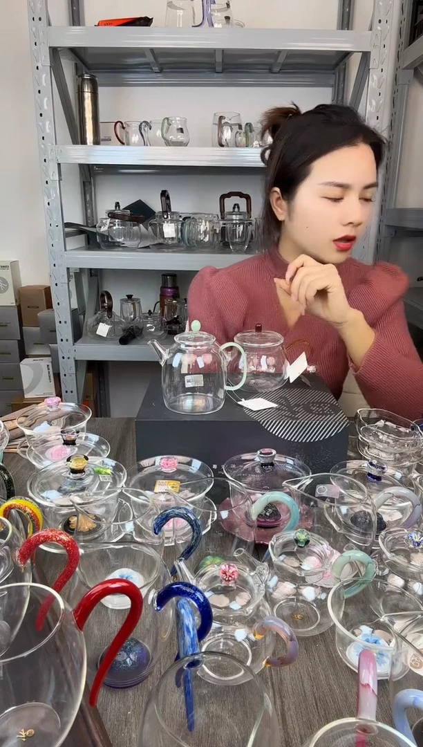 禾器宴臣壶浅玉色