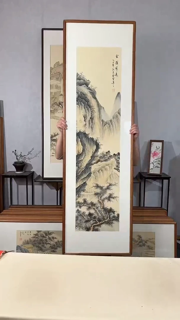 国画手绘*云岭归逸*52*172cm带框发货
