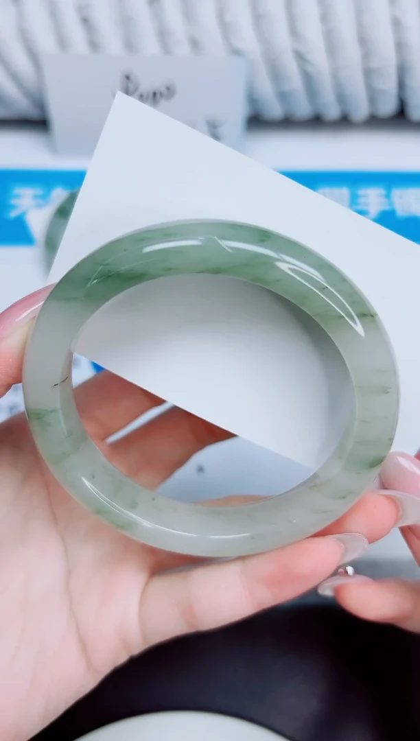 未镶嵌手镯石英质玉35/60