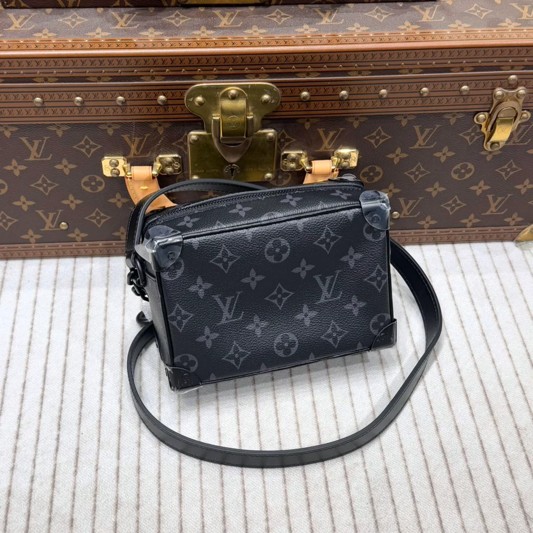 全新未使用 LouisVuitton/路易威登 昊哥/黑武士盒子包/24年全套