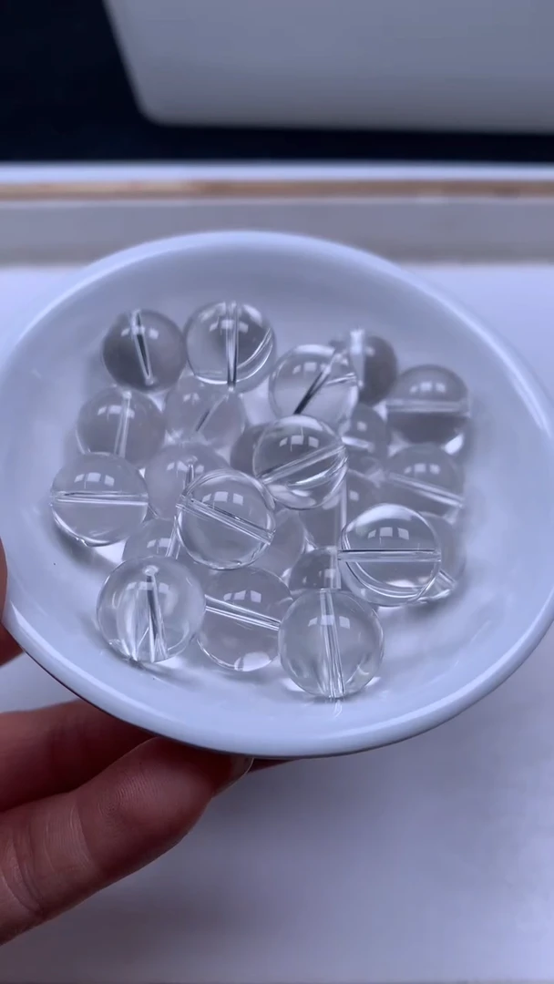 未镶嵌珠宝半成品水晶D562 白水晶14mm3颗8.8元