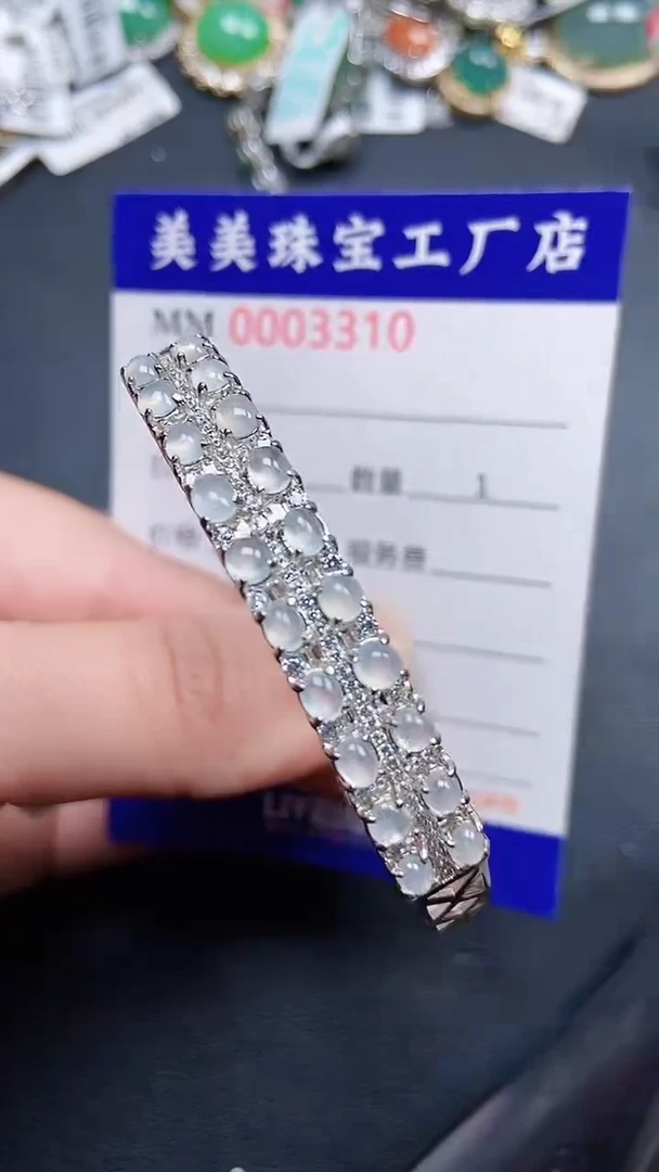 颈饰银S925镶嵌翡翠3310