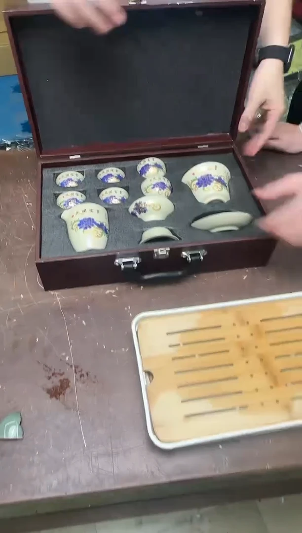 瓷片小强茶具套装