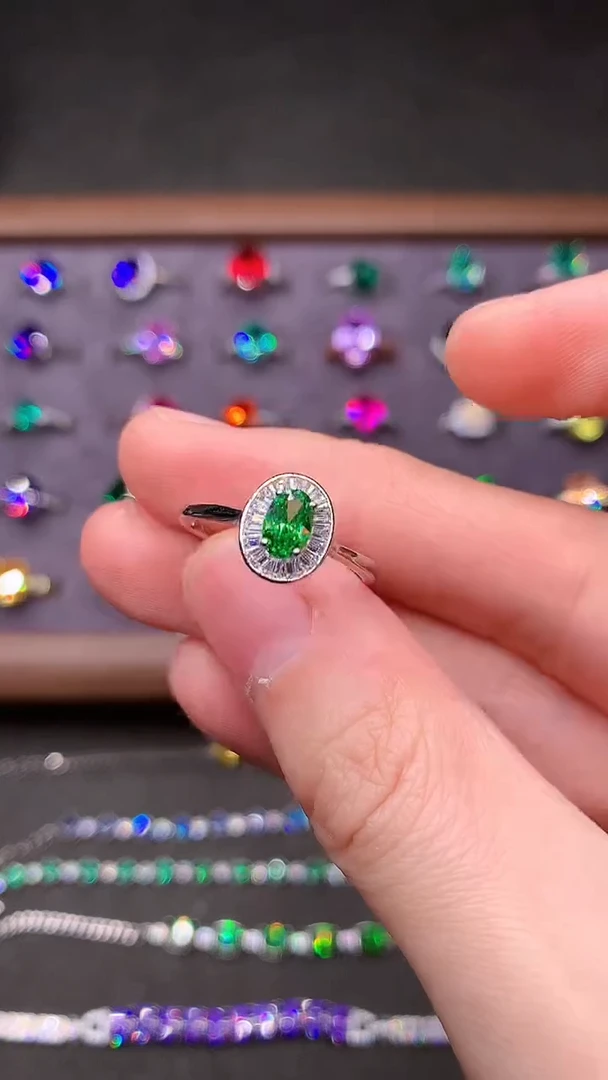 【闪购商品】石榴石（沙弗莱）戒指银S925镶嵌.......