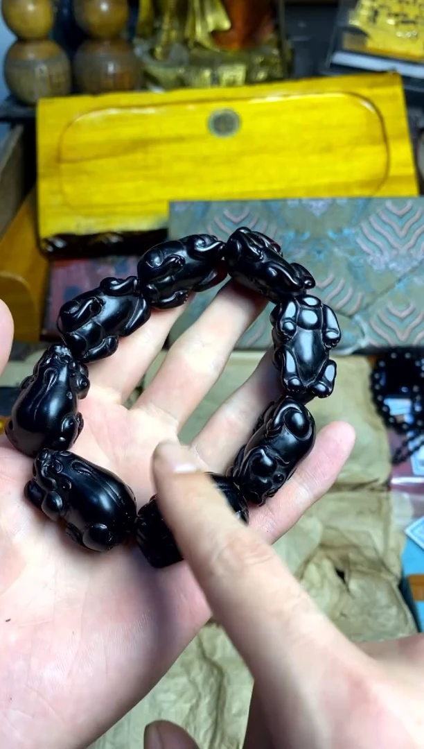 裸石琥珀未镶嵌主播推荐主播推荐