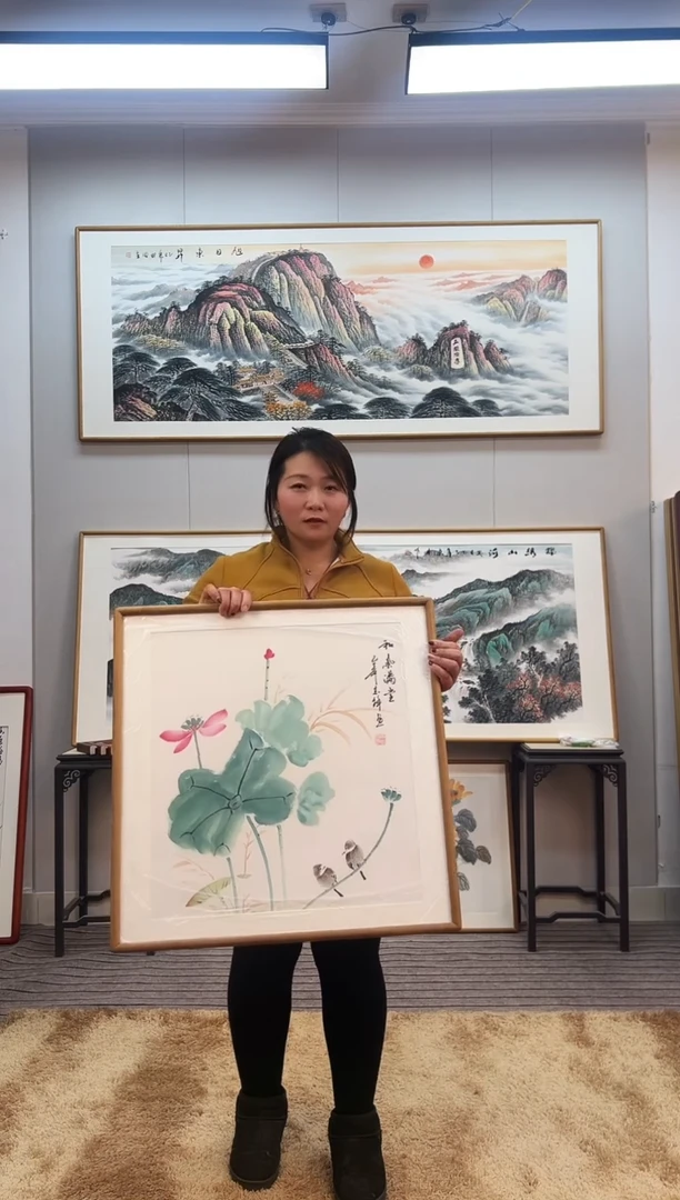 国画手绘荷花62*62尺寸