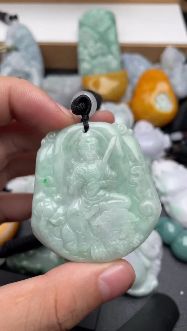 吊坠(不含链)未镶嵌翡翠1