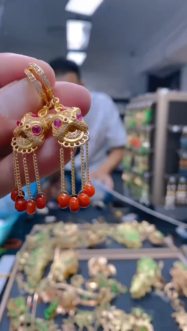 【闪购商品】翡翠耳饰合金80翡翠耳包