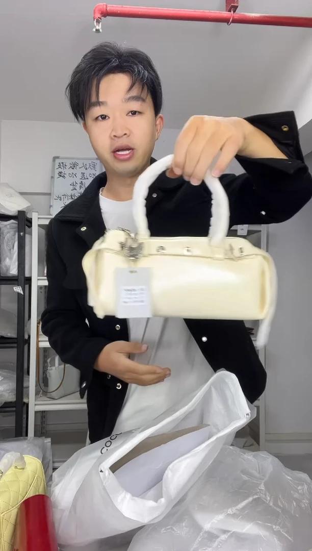 牛皮【尤尤轻奢女包】时尚百搭轻奢款式女包302