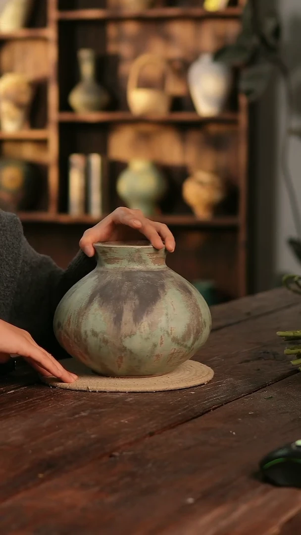 摆件10-76高21口10误差2无孔