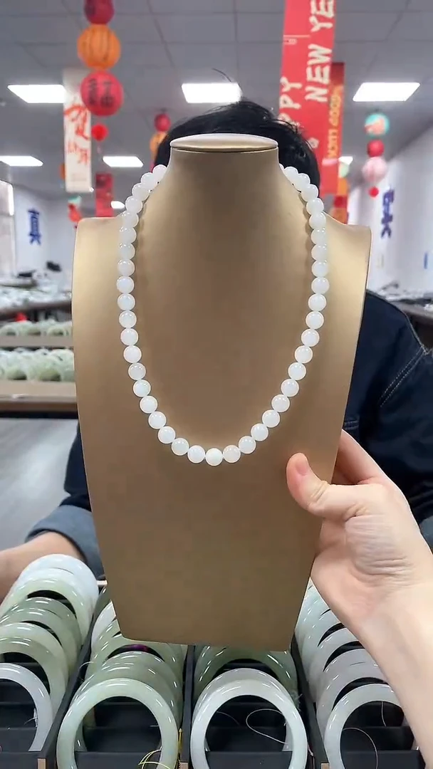 【闪购商品】和田玉颈饰未镶嵌高品白玉卡10项链一条