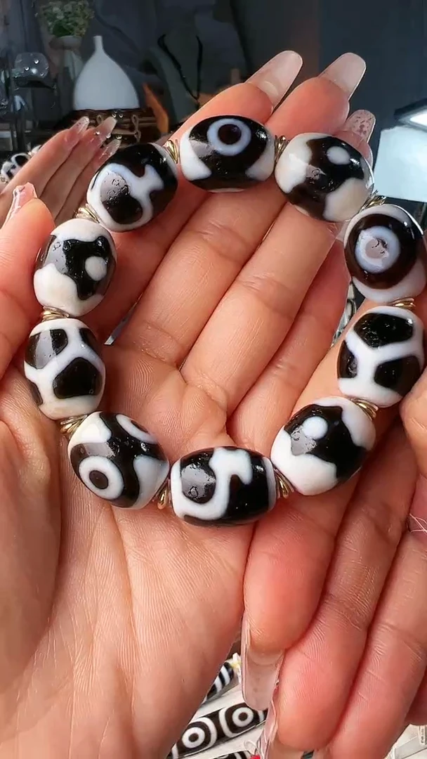 【闪购商品】玛瑙/玉髓颈饰未镶嵌达洛