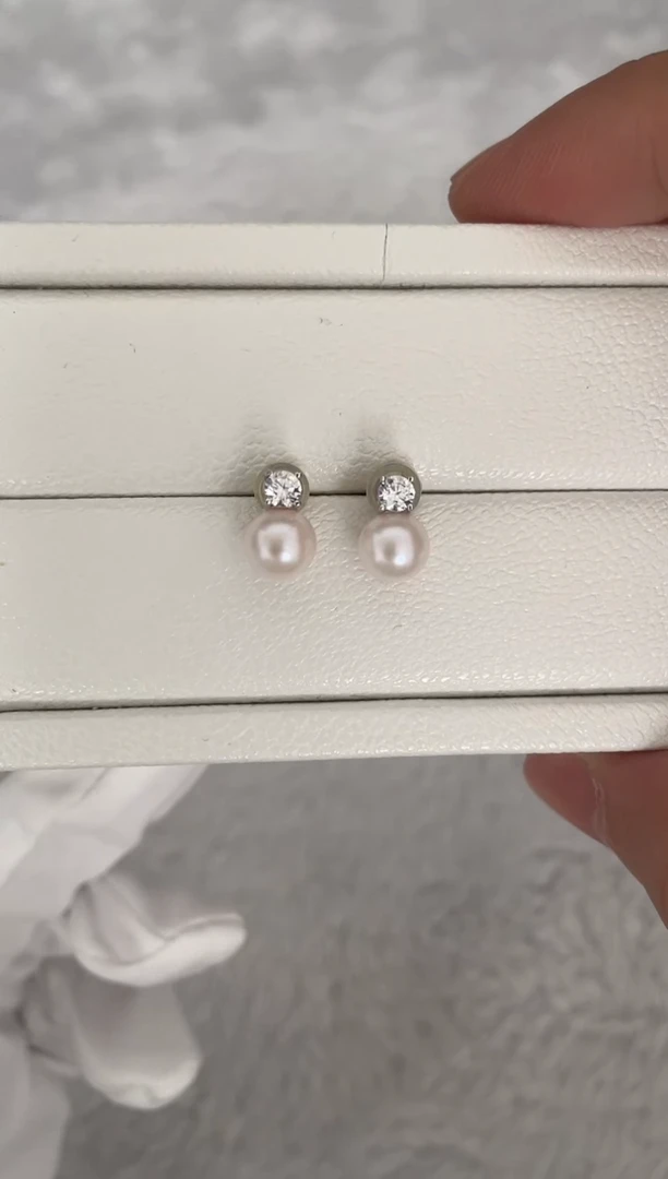 银S925镶嵌耳钉海水珍珠AK戴妃7-7.5mm