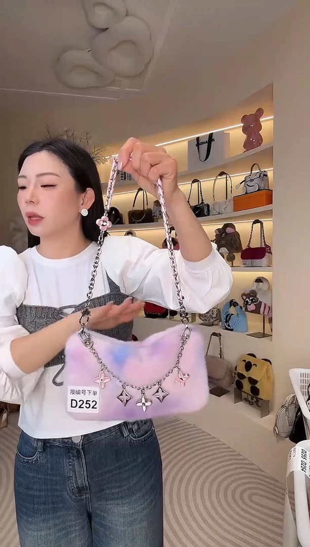 水貂毛【闪购商品】女包D252