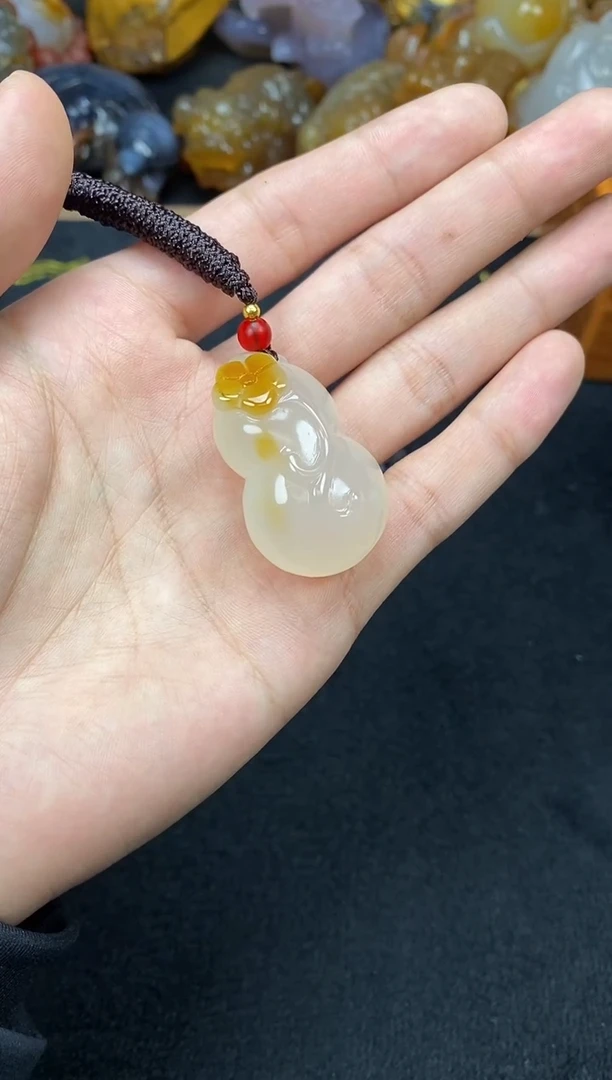 未镶嵌玛瑙/玉髓珠宝奇石花**佛0