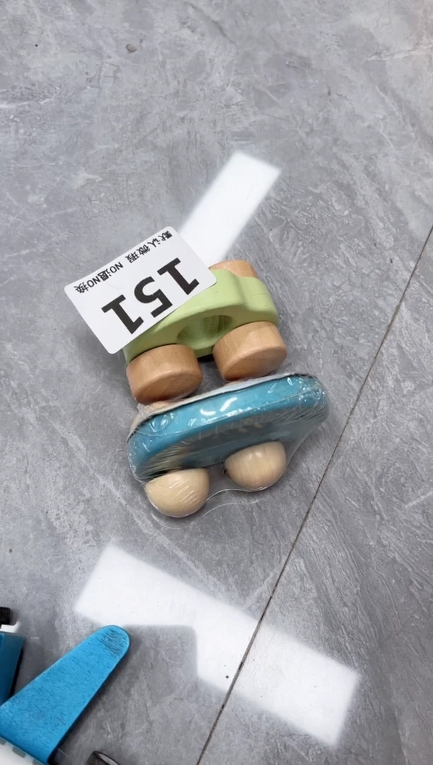 木两辆小车151..