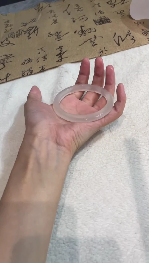 手镯玛瑙/玉髓未镶嵌57.8鉴赏期48小时