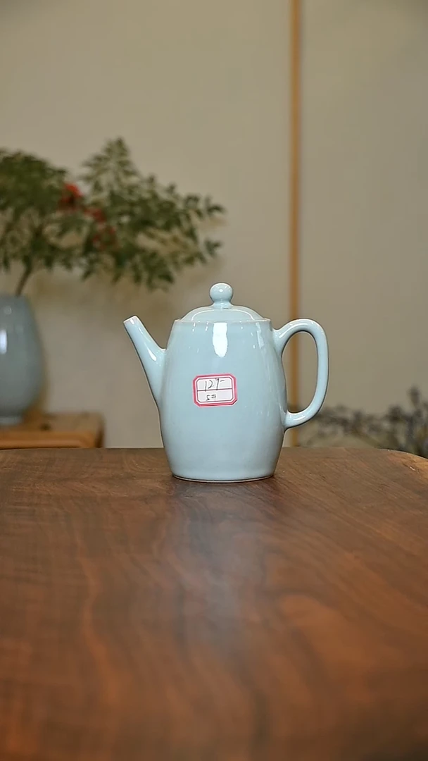 5#大容量壶 天青 微瑕 朱家汝窑款
