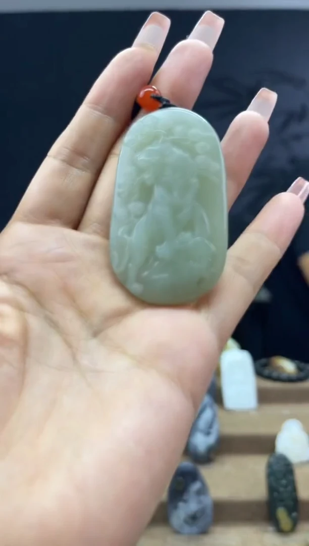 颈饰未镶嵌和田玉1
