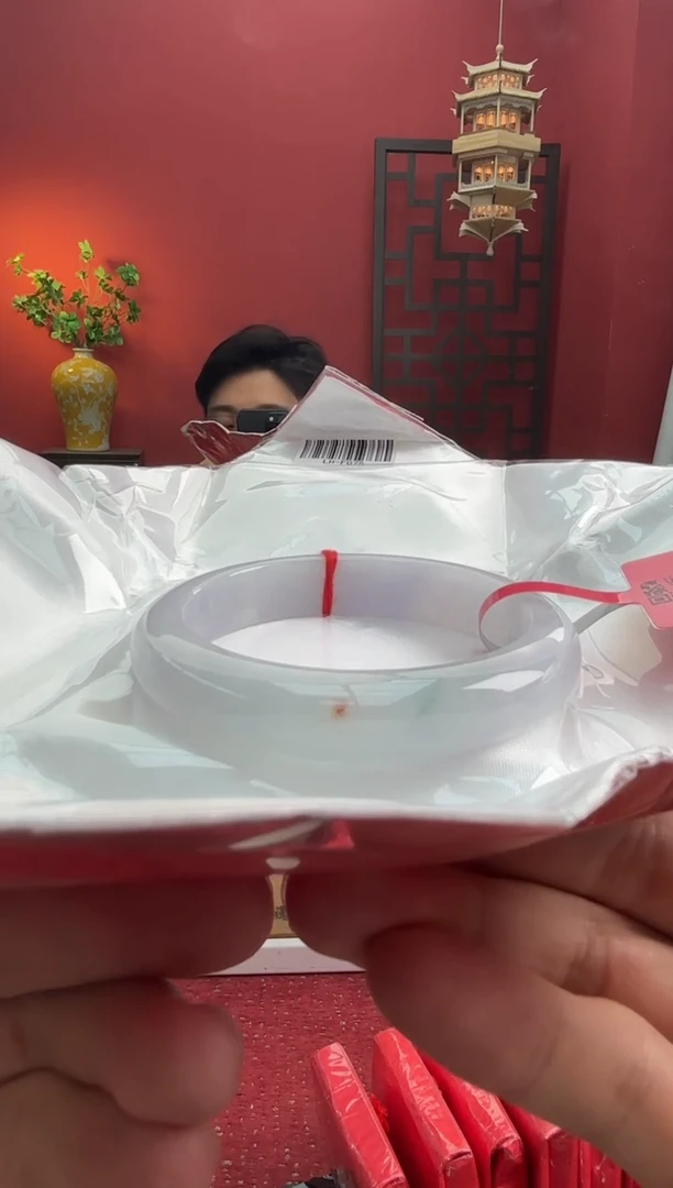 未镶嵌手镯翡翠翡翠手镯10
