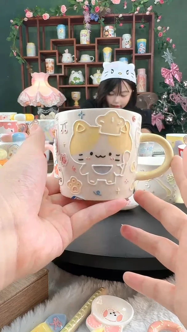 110景德镇高温陶瓷釉下彩 玉泥 小猫杯