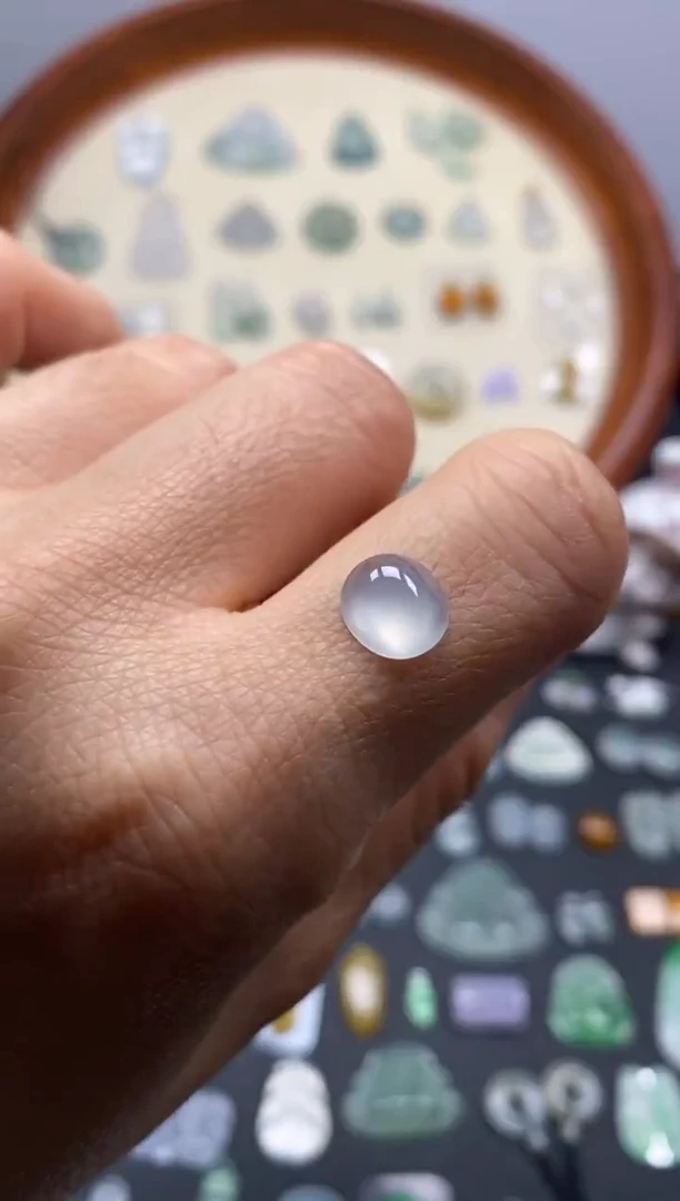 颈饰未镶嵌翡翠冰蛋面/芬