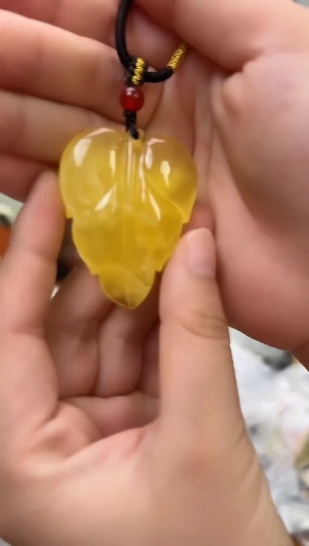 未镶嵌蜜蜡裸石琥珀蜜蜡吊坠