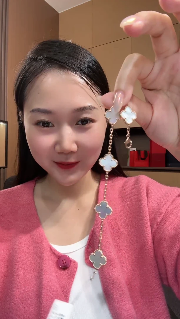 【闪购商品】贝壳（贝母）手链18K金镶嵌白色k黄，五花手链GHJ