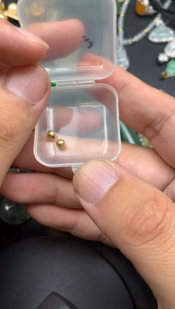 颈饰未镶嵌翡翠元**?单珠4mm