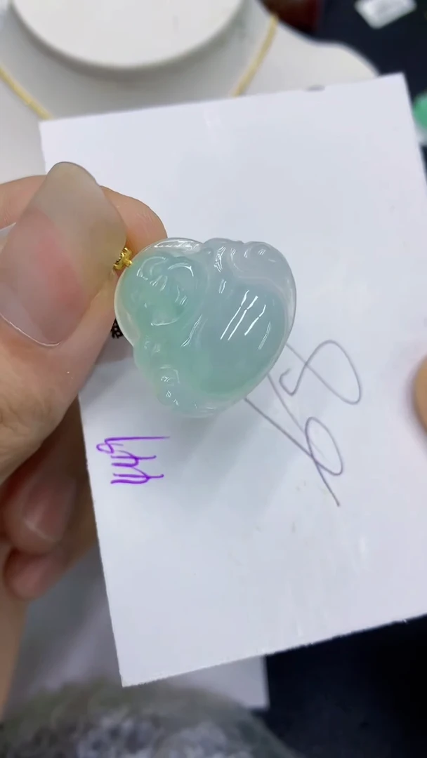 翡翠未镶嵌颈饰1111111111