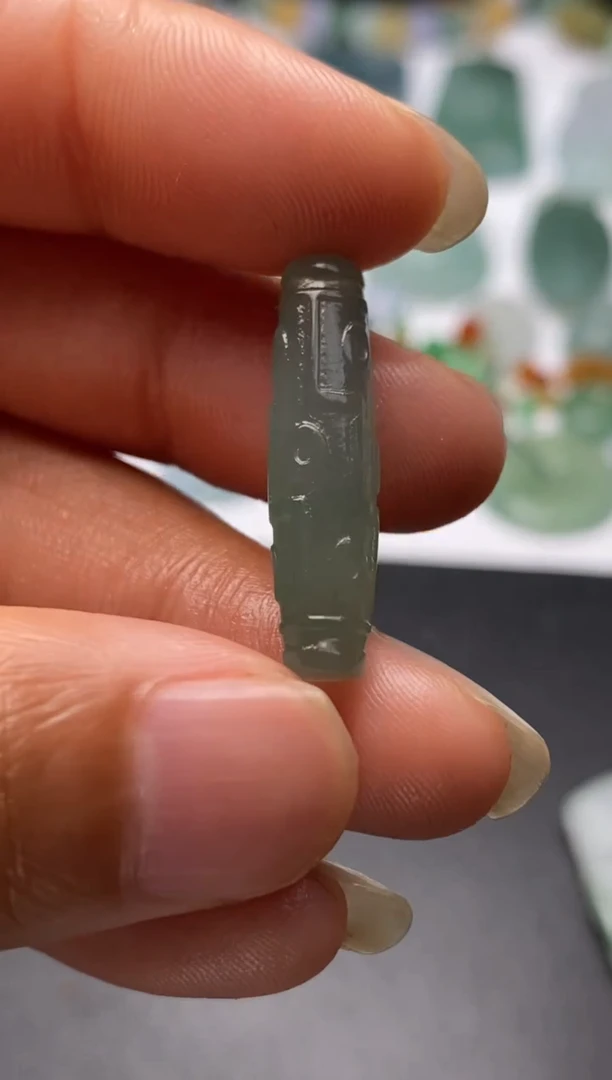 定制翡翠未镶嵌毛货翡翠~