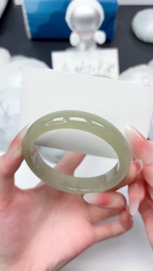 未镶嵌手镯石英质玉103-58.3