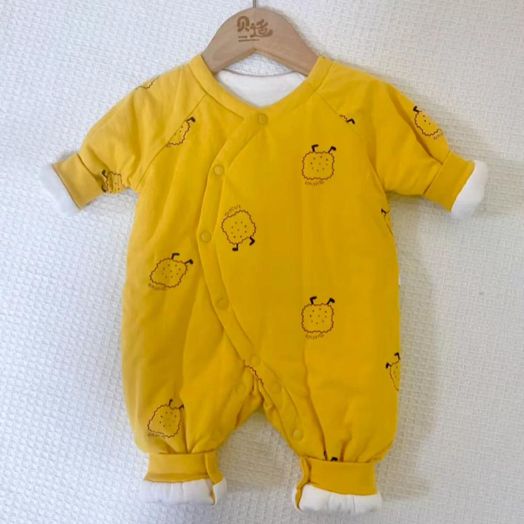 贝适80克饼干夹棉蝴蝶衣保暖外出服拜年服居家服